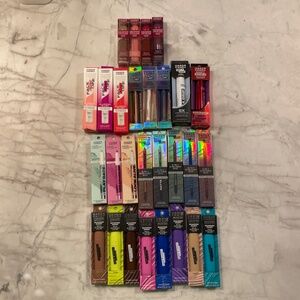 Hard Candy 28-Piece Makeup Bundle (Eye, Lip & Face Products Included!)